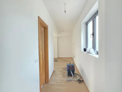 Sale, one bedroom apartment, 57m², Kamenovo, Budva - image 5