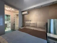 Izdavanje, trosoban stan, 104m², Adok, Budva - image 6