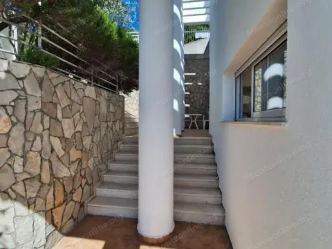 Prodaja, kuća, 161m², Ulcinj, Crna Gora - image 12