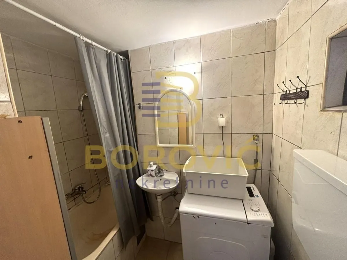 Rent, three bedroom apartment, 54m², Karaburma, Palilula Sve Podlokacije