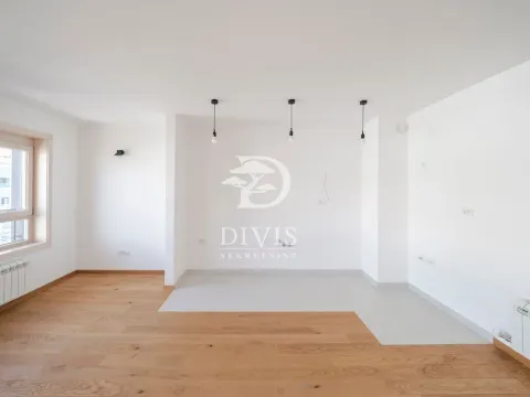 Prodaja, četvorosoban stan, 128m², Vračar Hram, Vračar Sve Podlokacije - image 8