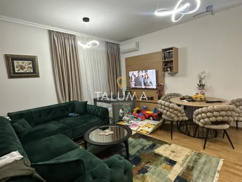 Prodaja, dvosoban stan, 66m², Stari Aerodrom, Podgorica