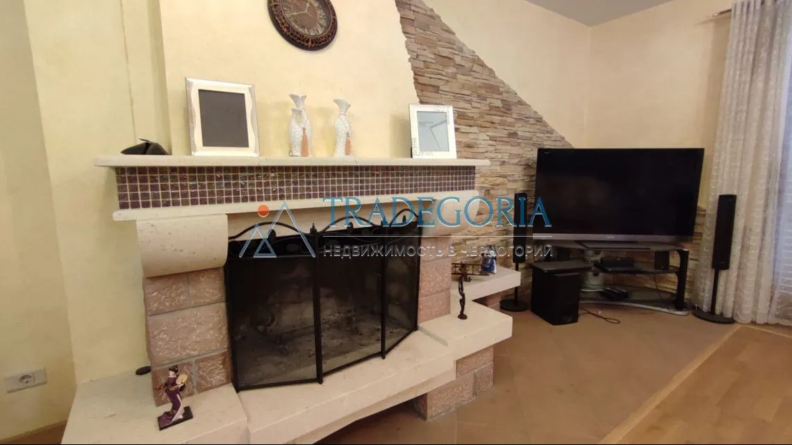 Prodaja, kuća, 400m², Bar, Crna Gora