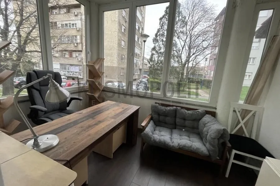 Sale, two bedroom apartment, 60m², Karaburma, Palilula Sve Podlokacije