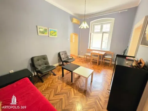 Prodaja, trosoban stan, 55m², Stari Grad, Beograd - image 4