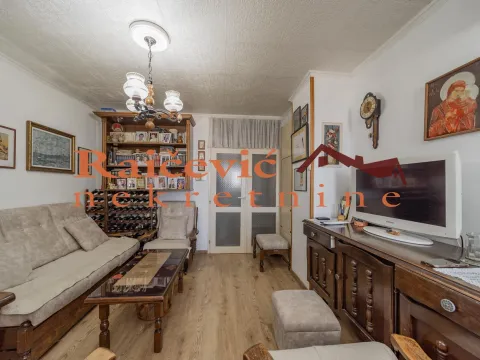 Sale, two bedroom apartment, 62m², Zemun Save Kovačevića, Zemun Sve Podlokacije - image 2