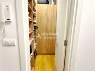 Prodaja, četvorosoban stan, 98m², Zemun Sve Podlokacije, Beograd - image 7