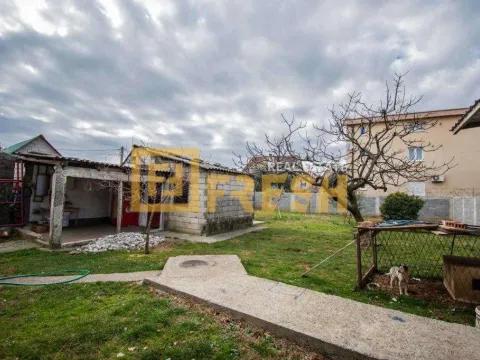 Prodaja, plac, 928m², Gornja Gorica, Podgorica - image 3