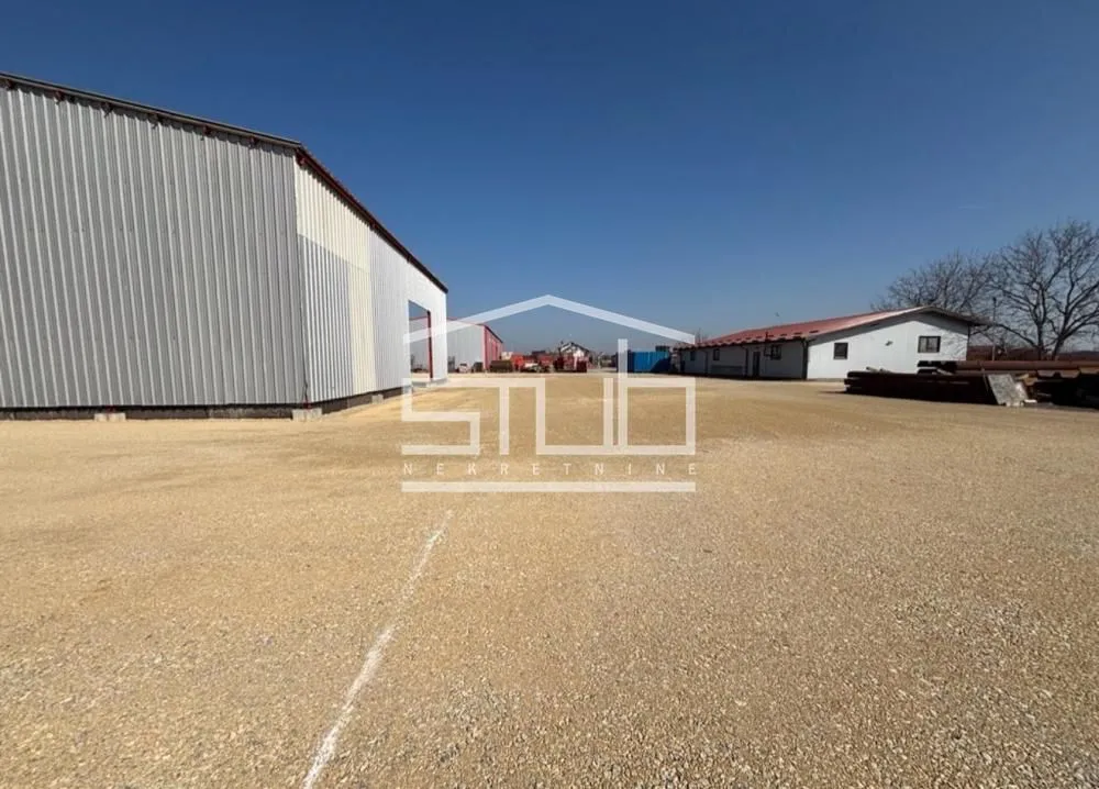 Izdavanje, poslovni prostor, 300m², Zemun Ugrinovci, Zemun Sve Podlokacije