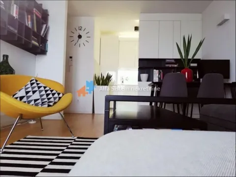 Izdavanje, dvosoban stan, 51m², Novi Beograd Blok 67, Novi Beograd Sve Podlokacije - image 3