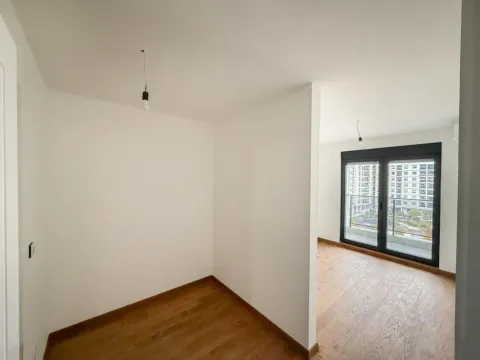 Prodaja, trosoban stan, 111m², Gorica C, Podgorica - image 2