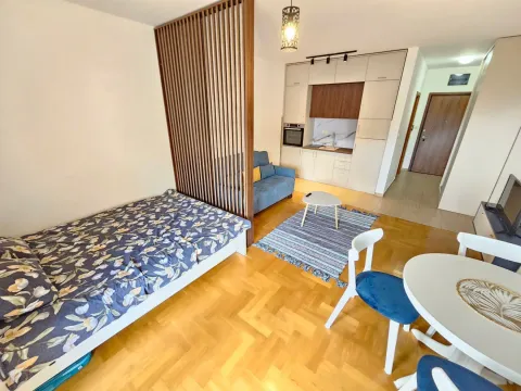 Rent, studio apartment, 42m², Bečići, Budva - image 21
