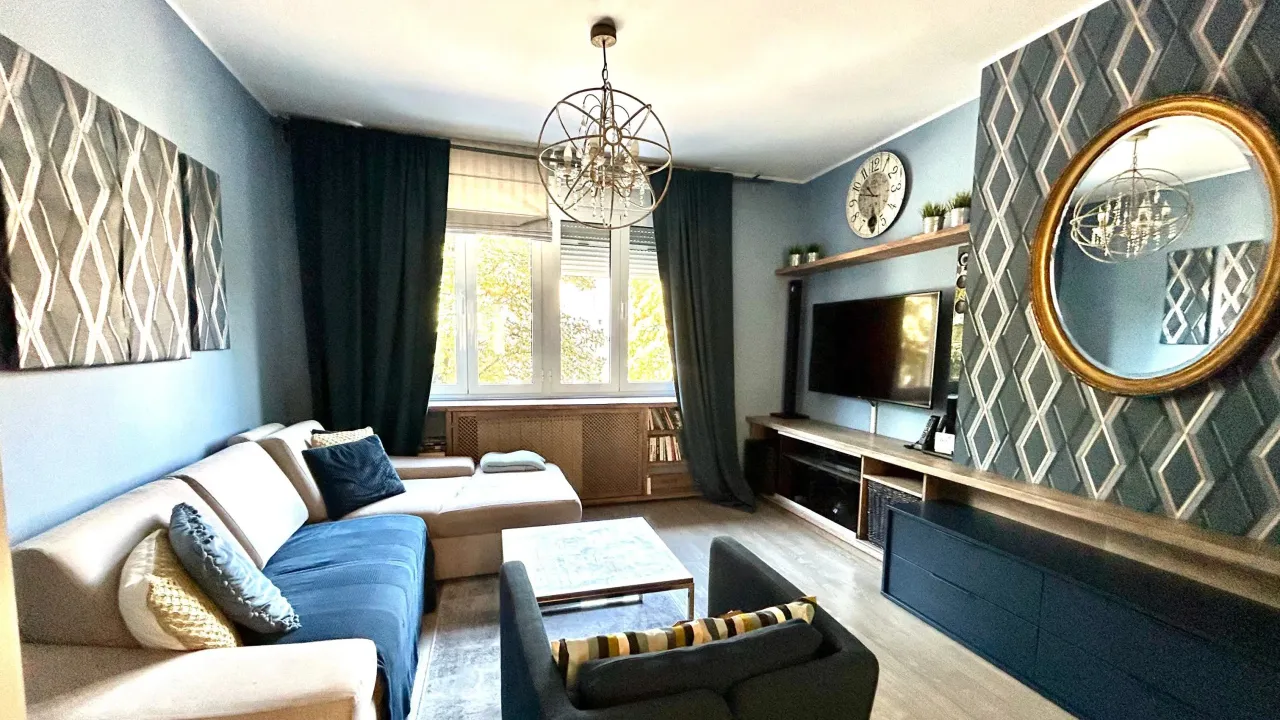 Prodaja, trosoban stan, 82m², Centar, Stara Pazova