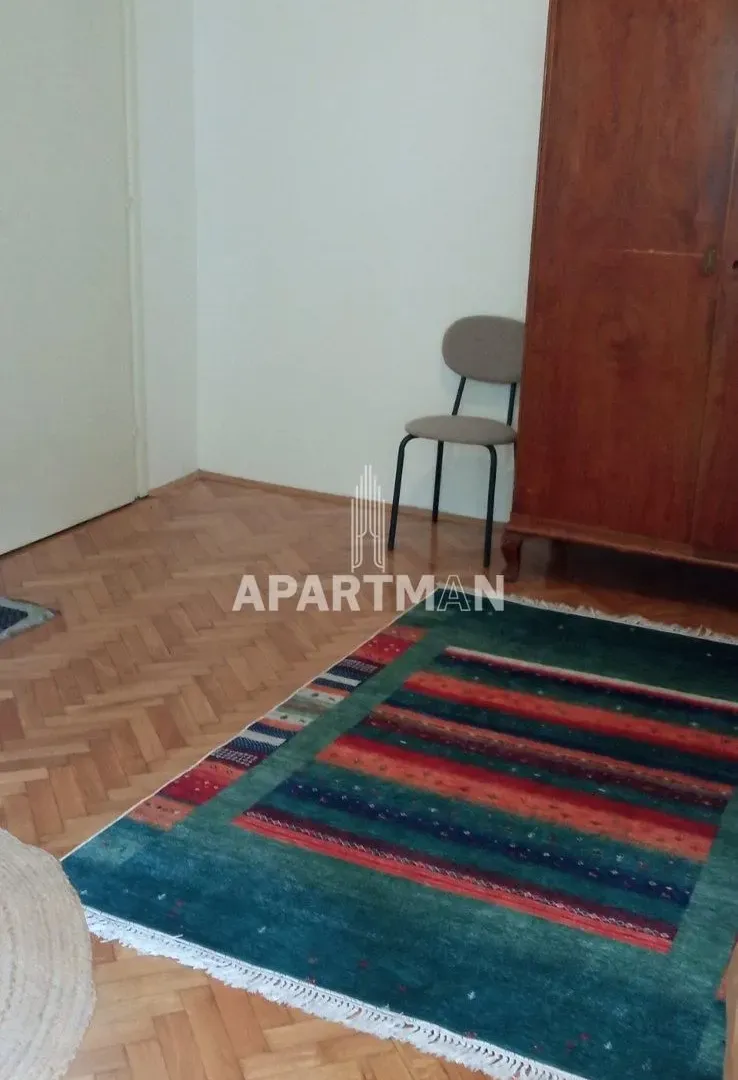 Rent, one bedroom apartment, 32m², Kalenić Pijaca, Vračar Sve Podlokacije