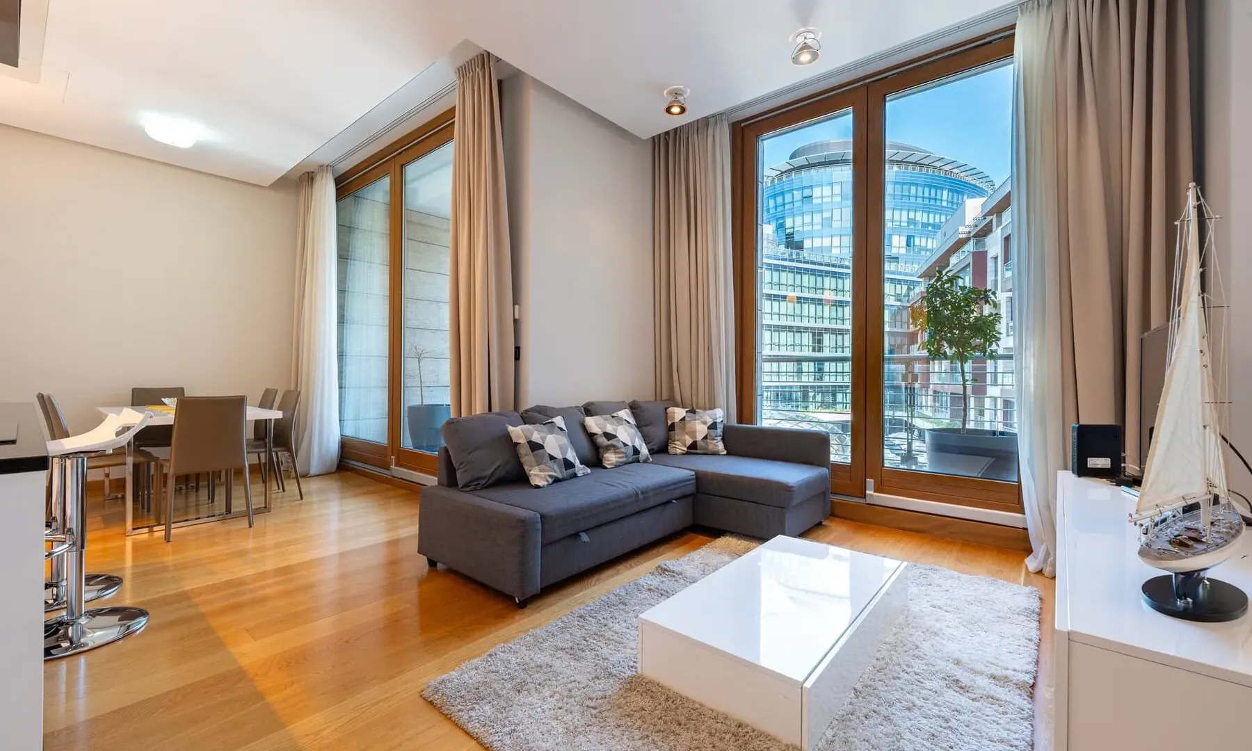 Rent, two bedroom apartment, 88m², Kod Capital Plaze, Podgorica