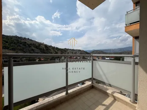 Izdavanje, jednosoban stan, 45m², City Kej, Podgorica - image 15