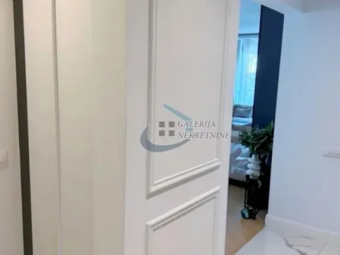 Sale, three bedroom apartment, 87m², Savski Venac, Beograd - image 17