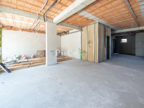 Izdavanje, poslovni prostor, 87m², Ljubović, Podgorica - image 3