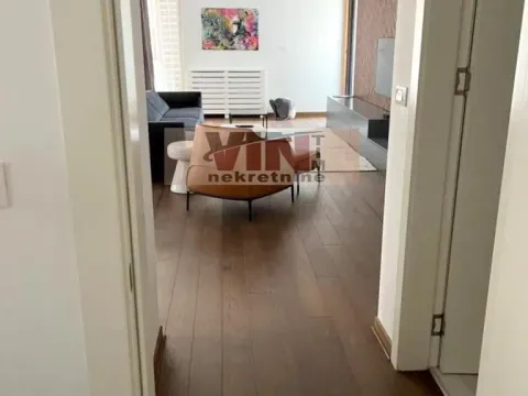 Prodaja, trosoban stan, 121m², Vračar, Šid - image 11