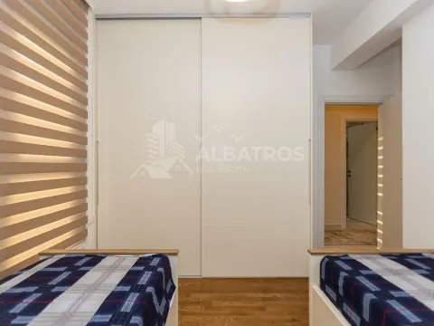 Rent, two bedroom apartment, 70m², Bar, Crna Gora - image 16