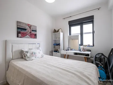 Sale, two bedroom apartment, 47m², Tivat, Crna Gora - image 14