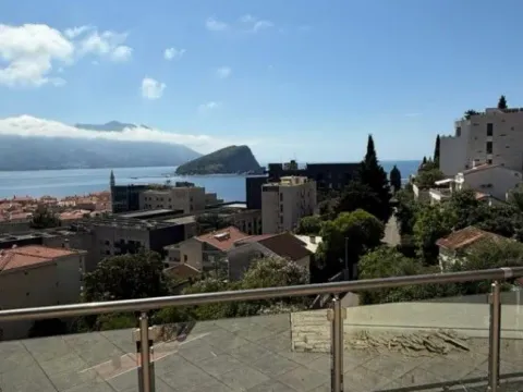 Sale, two bedroom apartment, 100m², Centar, Budva - image 2