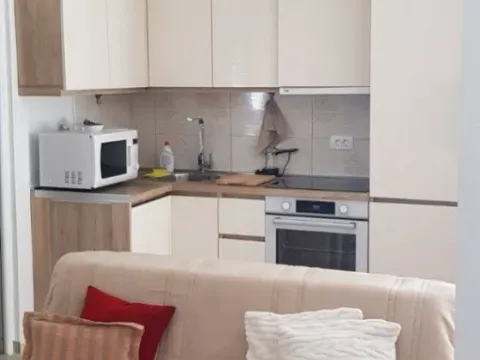 Izdavanje, kuća, 60m², Djerane, Ulcinj - image 8