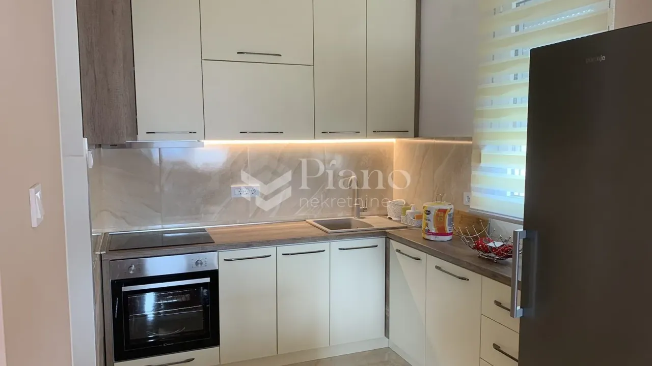 Rent, two bedroom apartment, 68m², Blok 5, Podgorica