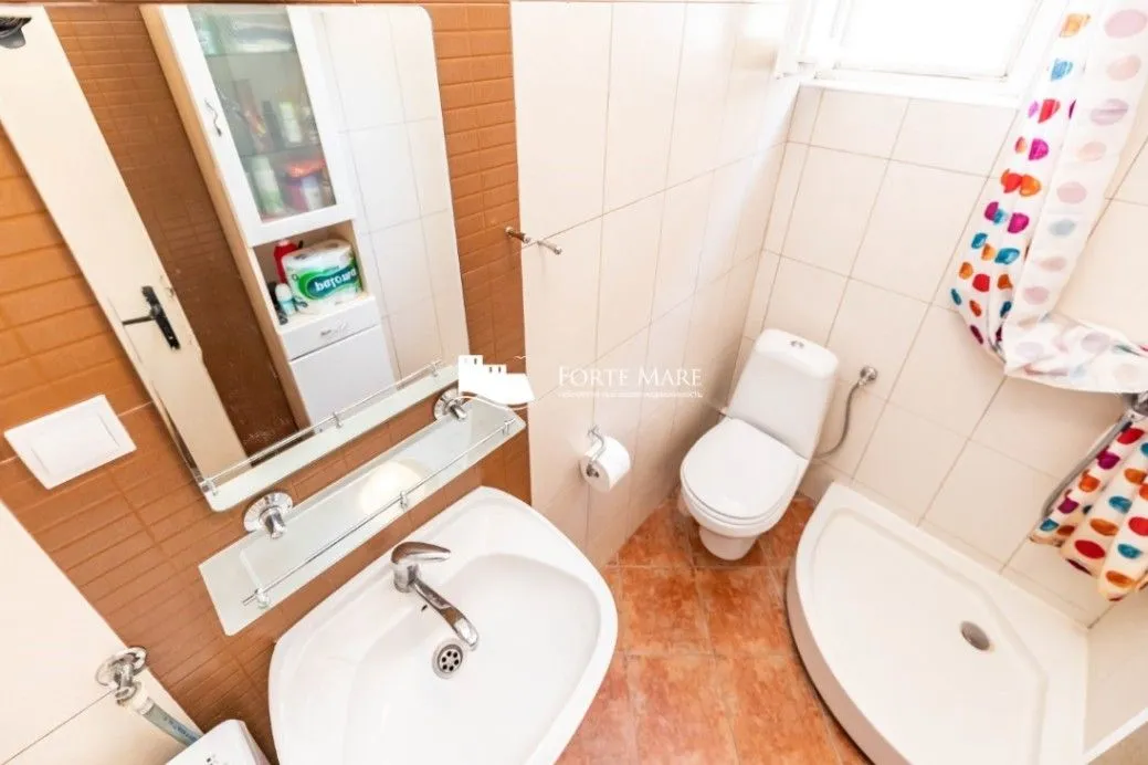 Prodaja, petosoban stan, 119m², Igalo, Herceg Novi