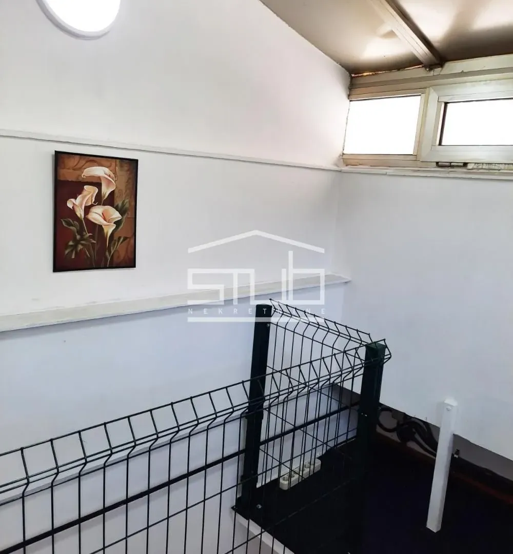 Sale, office space, 23m², Banovo Brdo, Beograd