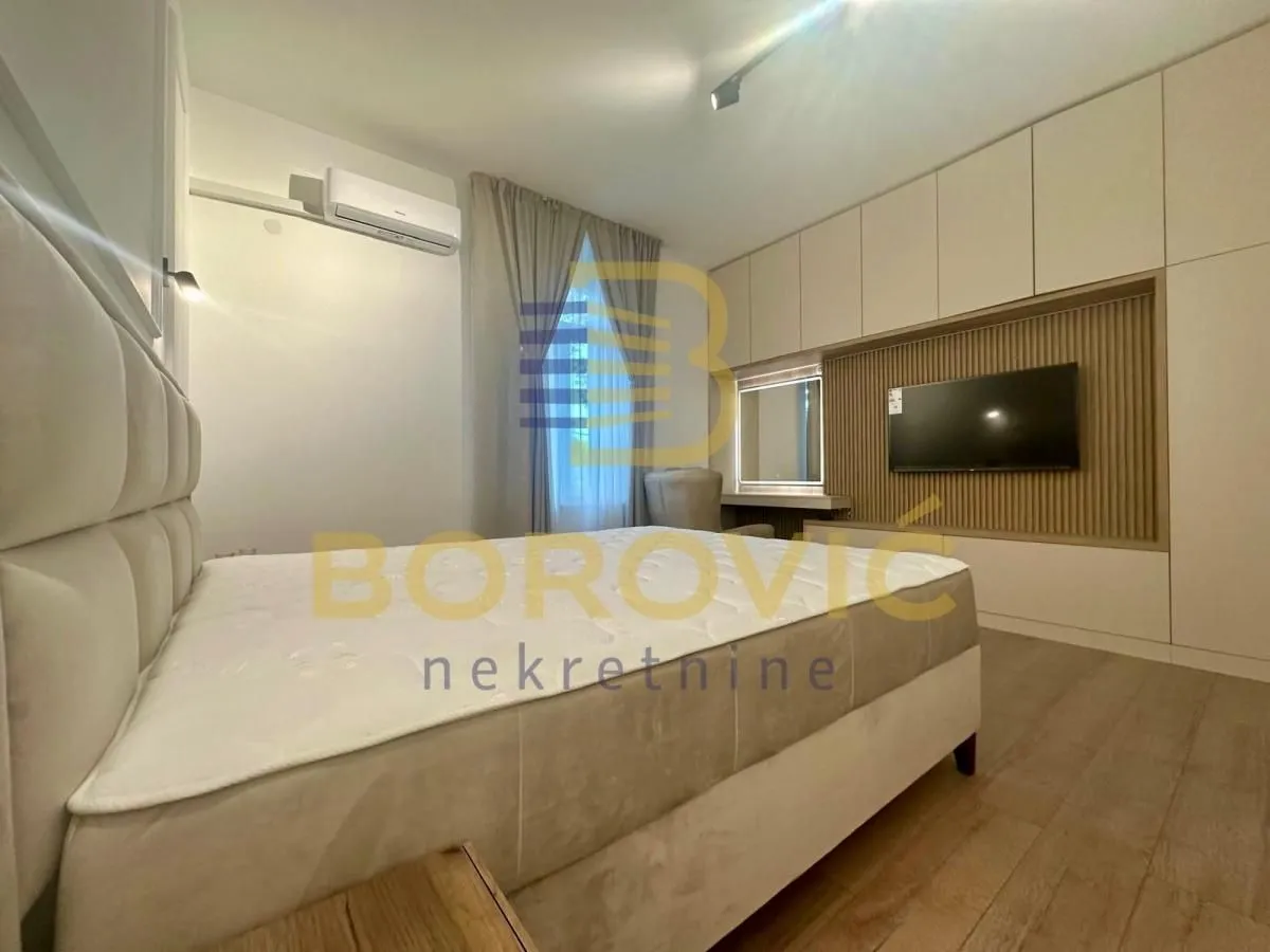 Sale, two bedroom apartment, 49m², Vračar Hram, Vračar Sve Podlokacije