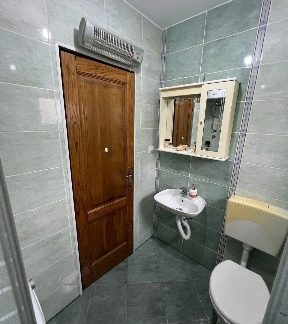 Rent, two bedroom apartment, 52m², Kalimanj, Tivat