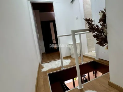 Izdavanje, trosoban stan, 55m², Cvetkova Pijaca, Zvezdara Sve Podlokacije - image 15