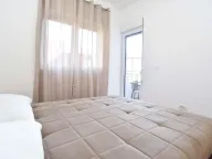 Izdavanje, dvosoban stan, 50m², Budva, Crna Gora - image 19