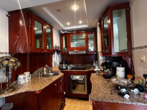 Prodaja, dvosoban stan, 77m², Centar, Budva - image 8