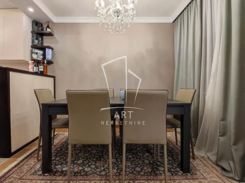 Prodaja, četvorosoban stan, 99m², Vukov Spomenik, Zvezdara Sve Podlokacije