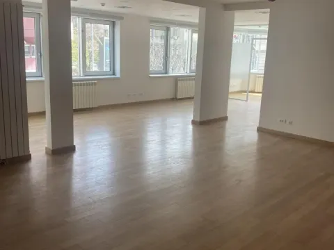 Rent, office space, 149m², Savski Venac, Beograd - image 2