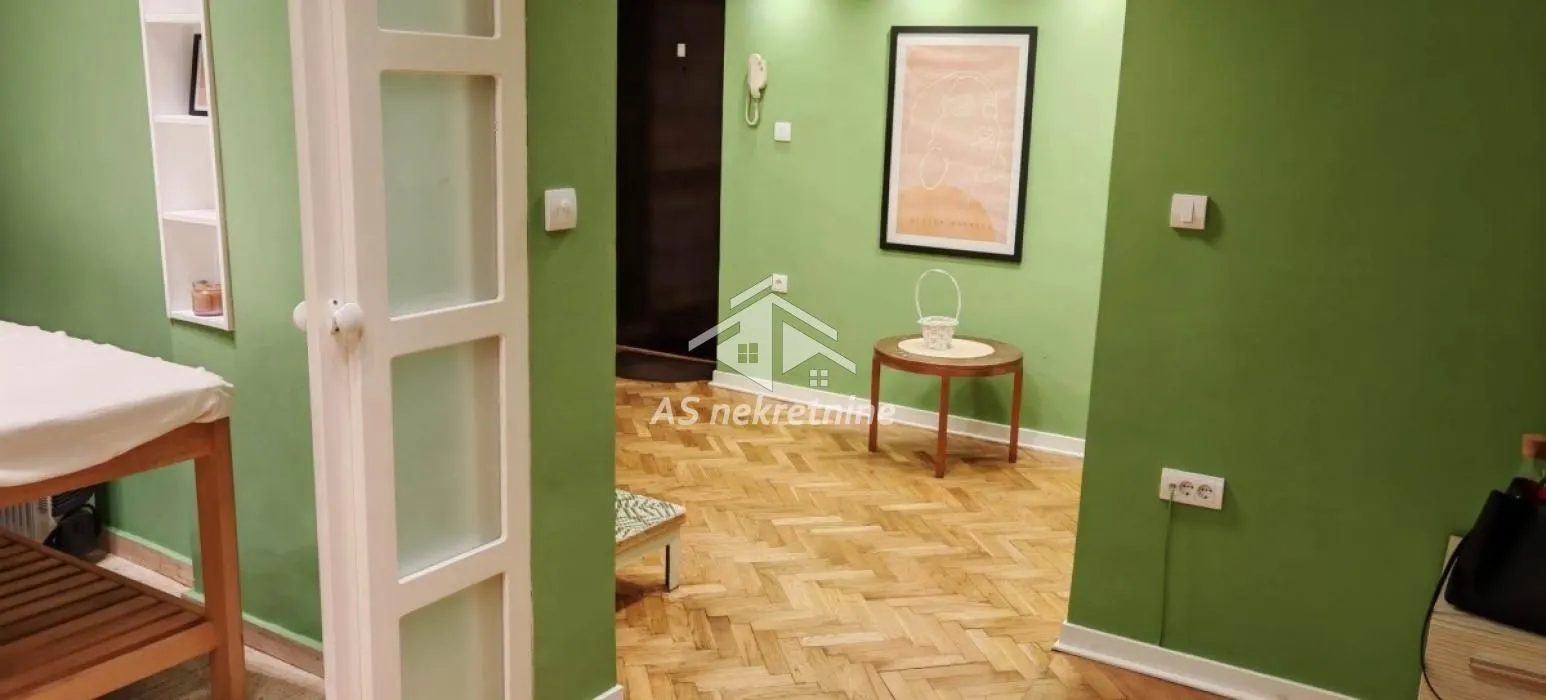 Rent, office space, 46m², Stari Grad, Beograd