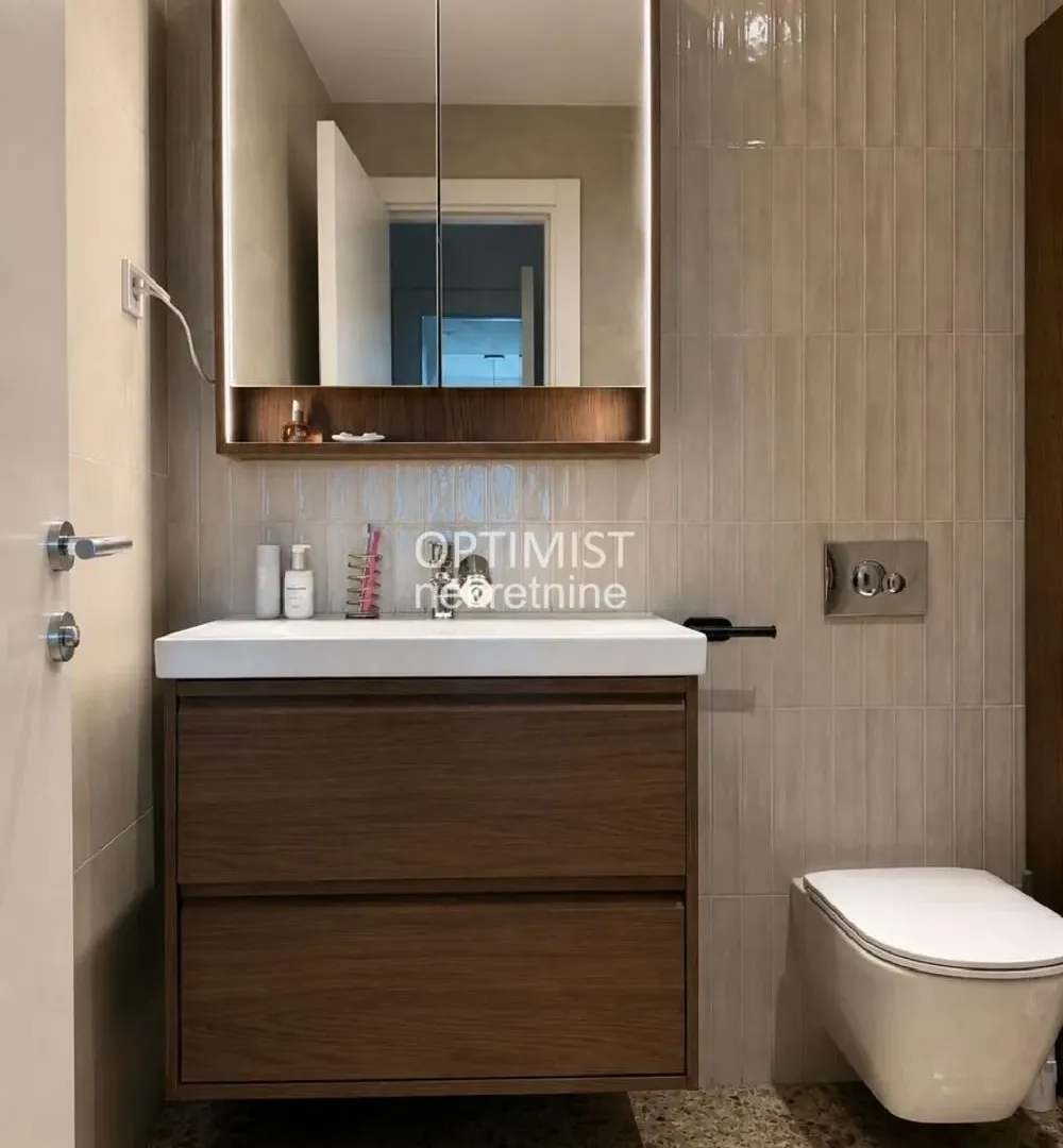 Prodaja, trosoban stan, 81m², Savski Venac, Beograd
