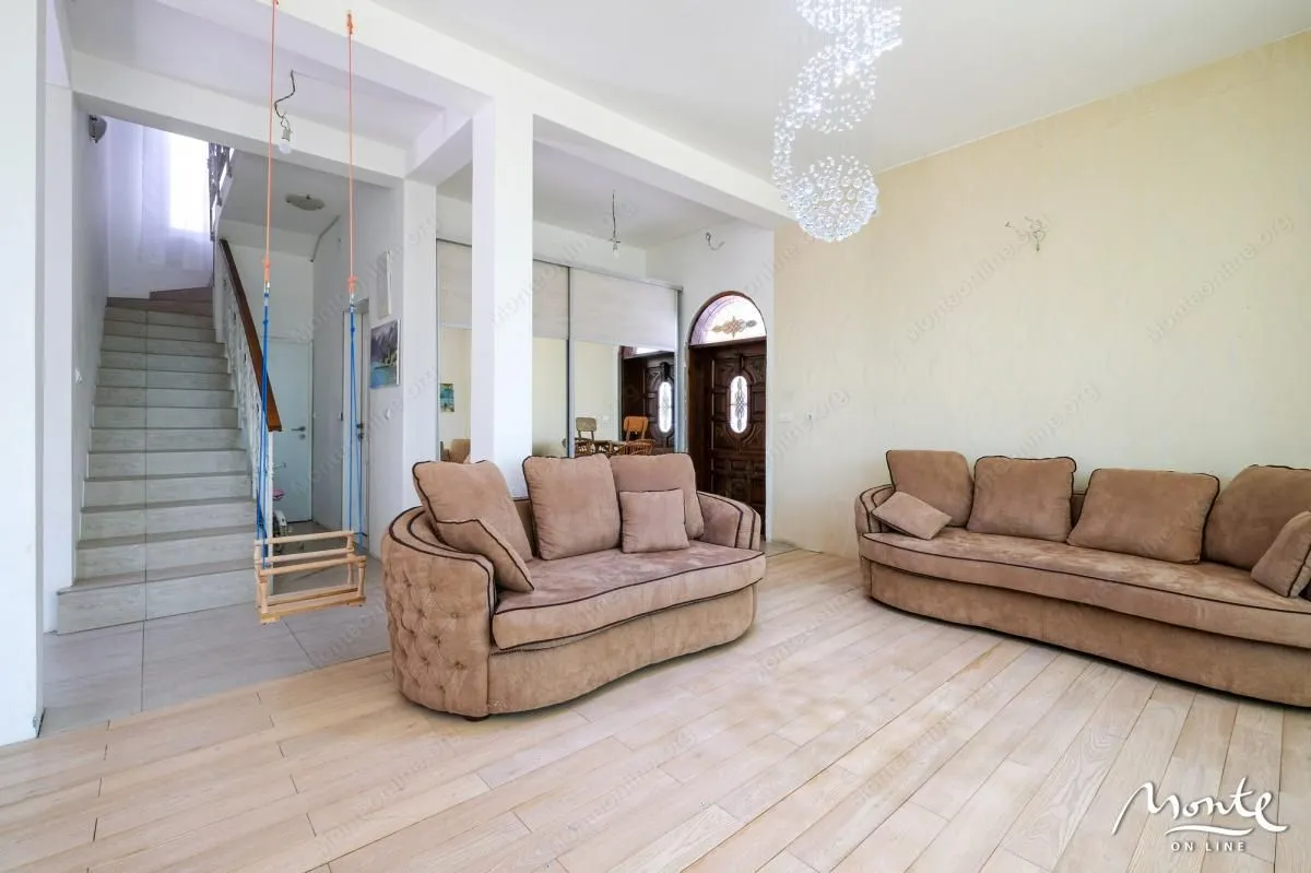 Prodaja, kuća, 316m², Tivat, Crna Gora