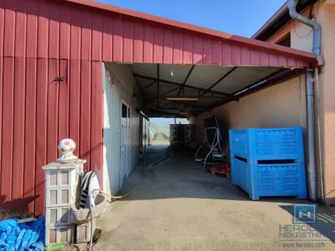 Prodaja, kuća, 203m², Jagodina, Srbija - image 14