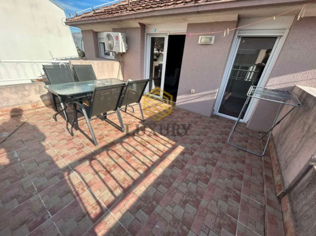 Prodaja, jednosoban stan, 44m², Momišići, Podgorica