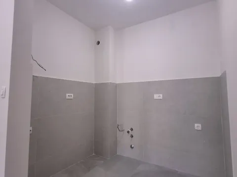 Rent, apartment, 40m², Central Point, Podgorica - image 3