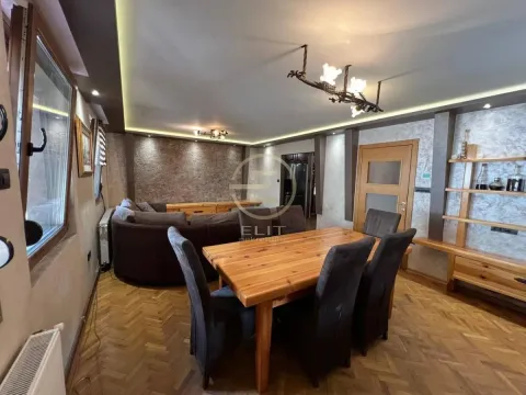 Prodaja, kuća, 158m², Sremska Kamenica, Petrovaradin - image 17