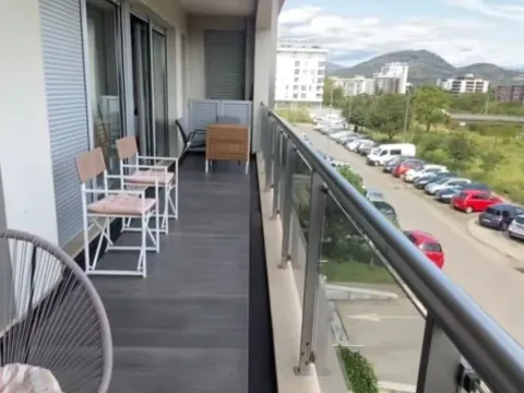 Prodaja, dvosoban stan, 72m², Preko Morače, Podgorica - image 9