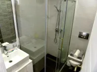 Izdavanje, trosoban stan, 61m², Centar, Niš - image 10