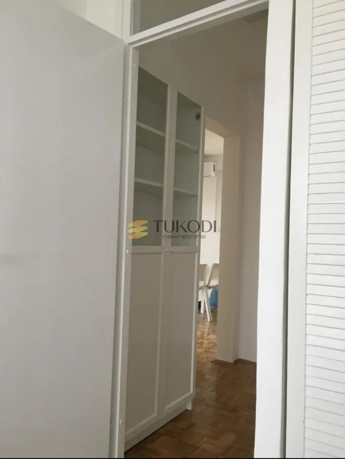 Izdavanje, dvosoban stan, 62m², Novi Beograd Blok 70, Novi Beograd Sve Podlokacije