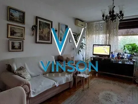 Prodaja, četvorosoban stan, 90m², Blok 8, Petrovaradin - image 2