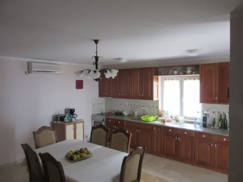 Sale, house, 197m², Reževići, Budva - image 4