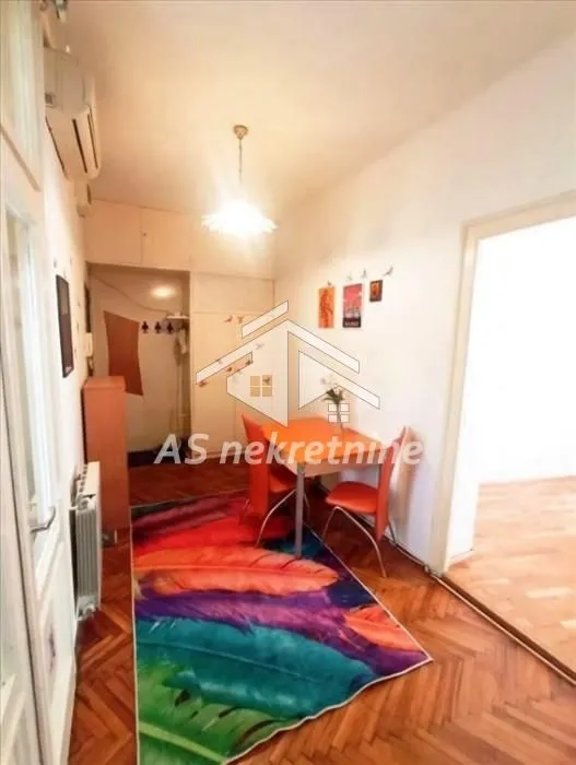 Rent, two bedroom apartment, 52m², Vračar Hram, Vračar Sve Podlokacije